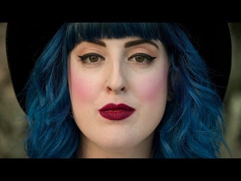 賺取小費對女性而言是很大的傷害 (How Tipping Hurts Women | NYT)