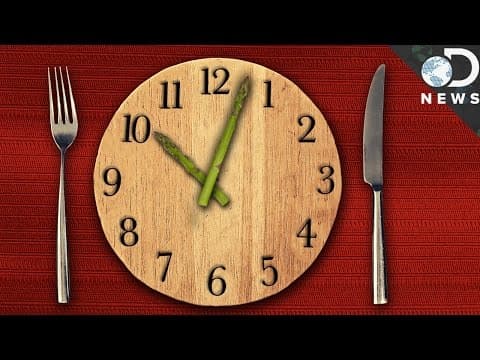究竟太晚吃東西真的不好嗎？ (Is Eating Late At Night Really That Bad For You?)