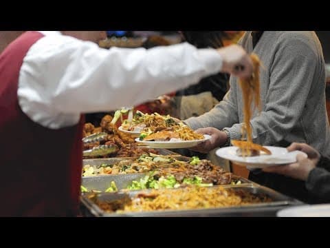 吃到飽自助餐為何都不會被吃垮？ (This is How All-You-Can-Eat Buffets Really Make Their Money)