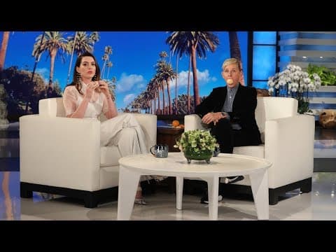 【艾倫秀】橘子除了拿來吃還可以...？安海瑟薇拿橘子惡整觀眾！ (Anne Hathaway Pranks Ellen's Audience with 'Clementime')