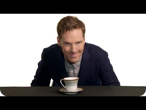 班尼迪克·康柏拜區的超有戲泡茶指南 (Benedict Cumberbatch Makes a Perfect Cup of Hot Tea // Omaze)